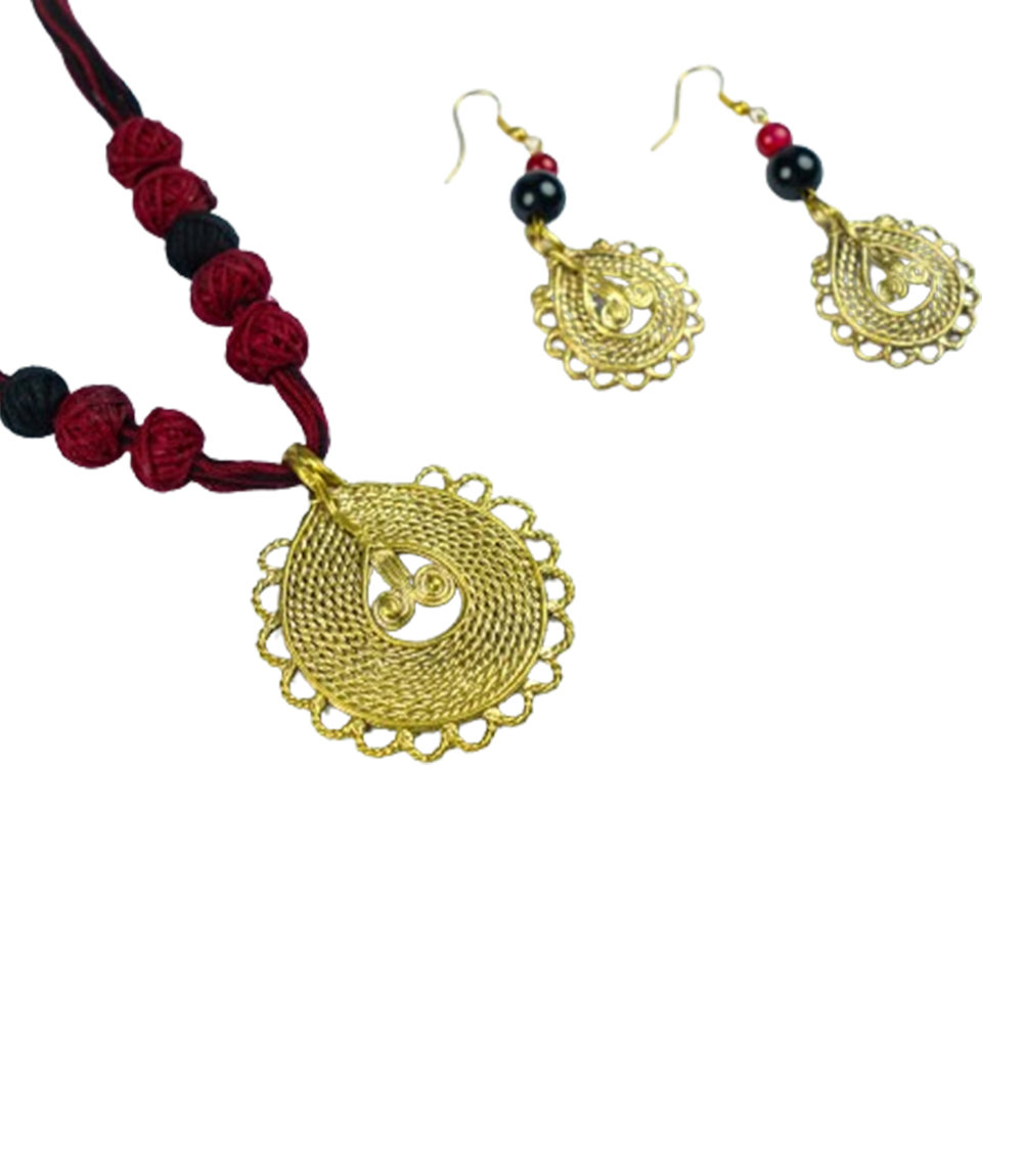 Dokra Necklace Set Made by Tribes of Jharkhand (Pendant Design)