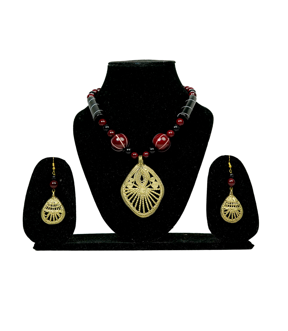 Dokra Necklace Set (Red & Black) -By Tribes Of Jharkhand 