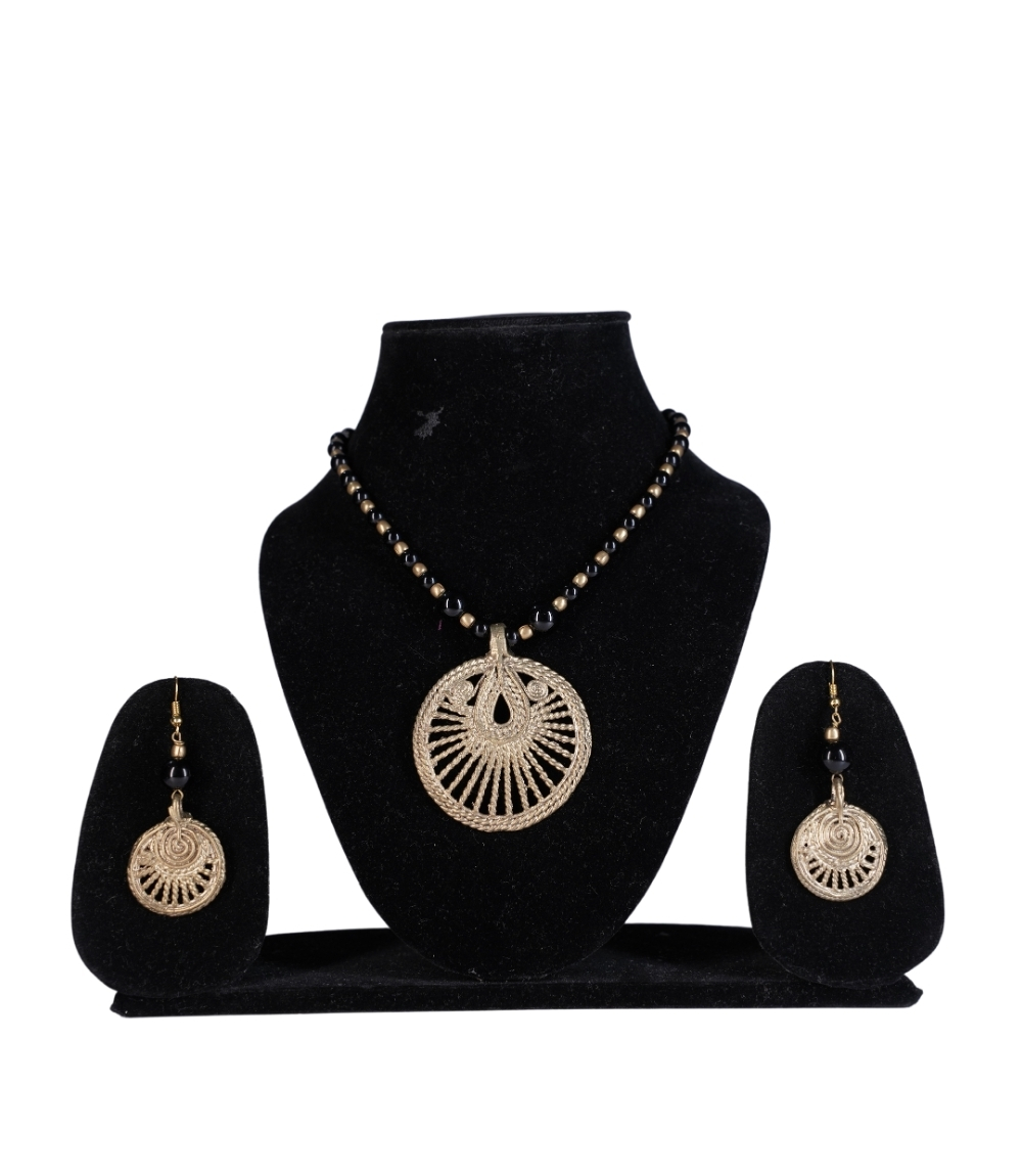 Dokra Necklace with Golden Spiral Set Made by Tribes of Jharkhand