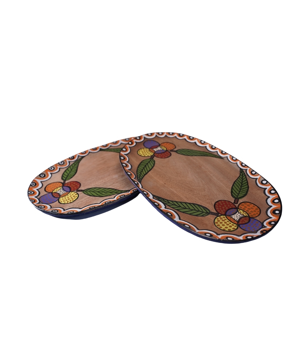 Handmade Wooden Tray With Sohrai Painting Made By Tribals Of Jharkhand