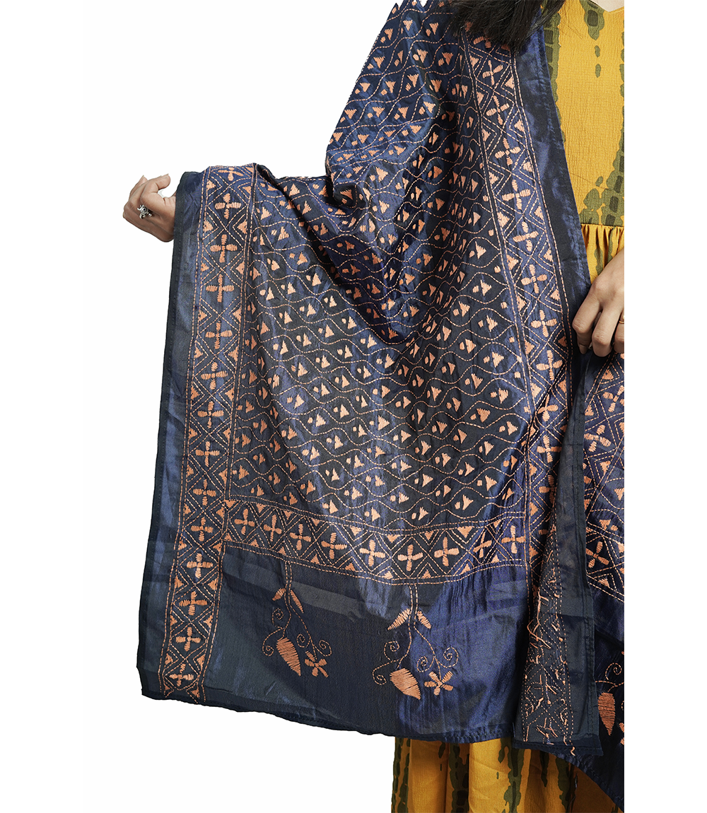 Handstitched Kantha Stole by Tribes of West-Bengal ( Navy blue)