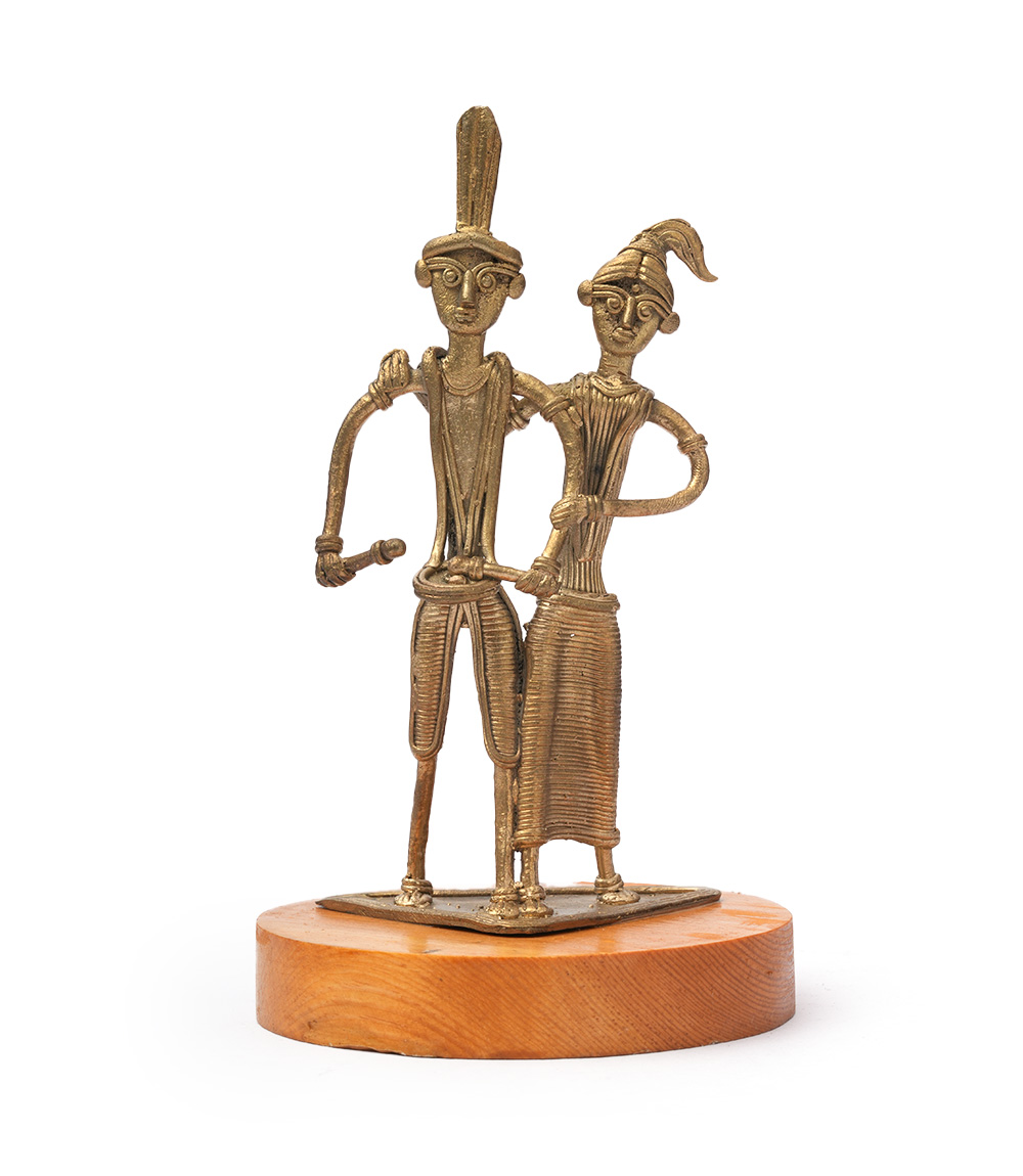 Dokra Tribal Dancing Couple Statue Made By the Tribes of Odisha