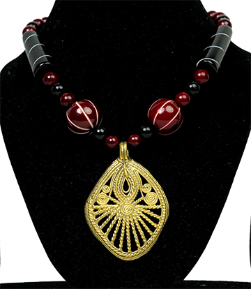 Dokra Necklace Set Made By Tribes Of Jharkhand (Red Black Colour) 