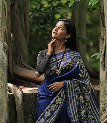 Navy blue Katha stich Saree